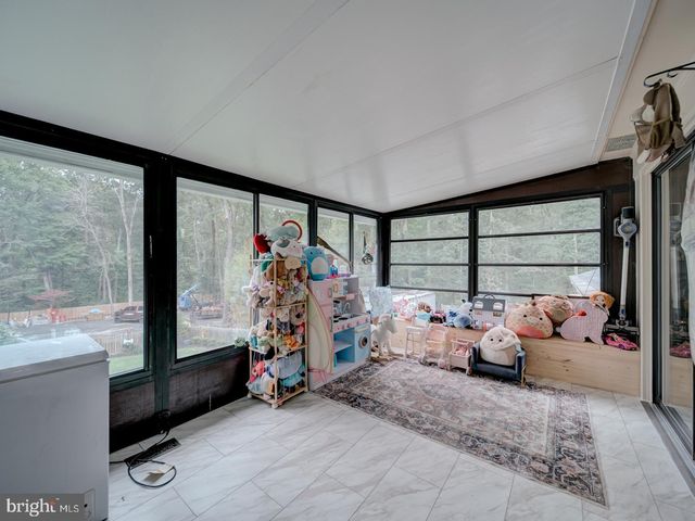 11286 LUCASVILLE RD, Manassas, VA 20112