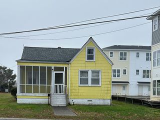 412 Norfolk AVE, Virginia Beach, VA 23451
