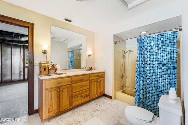 1803 E 9th Street, Lynn Haven, FL 32444