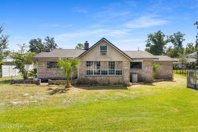 1803 E 9th Street, Lynn Haven, FL 32444