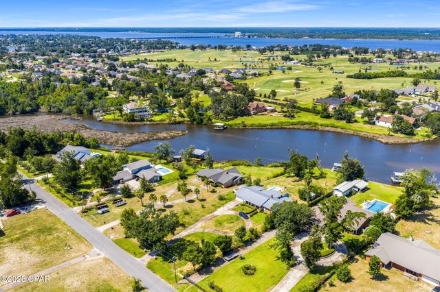 1803 E 9th Street, Lynn Haven, FL 32444