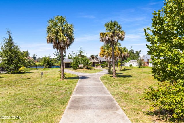 1803 E 9th Street, Lynn Haven, FL 32444
