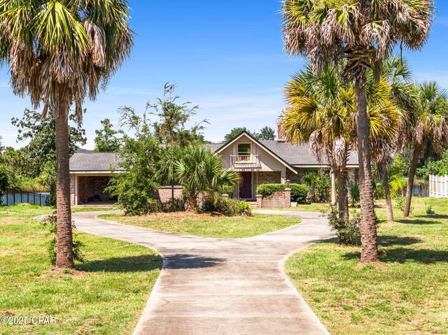 1803 E 9th Street, Lynn Haven, FL 32444