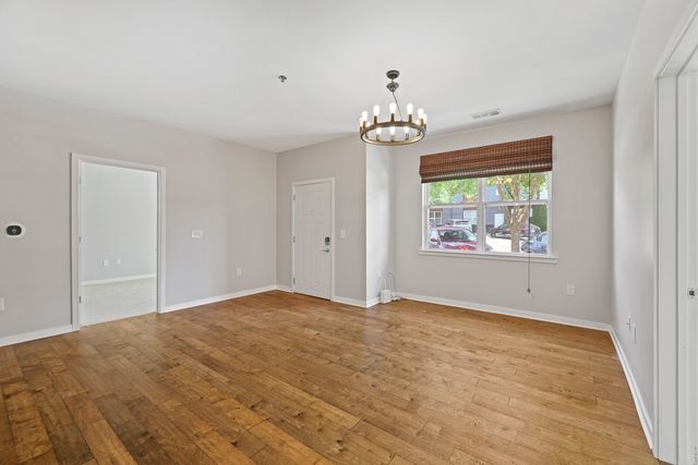 1118 Litton Ave Apt 118, Nashville, TN 37216