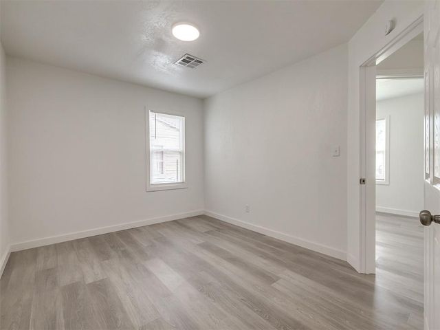 4029 SW 27th Street, Oklahoma City, OK 73108