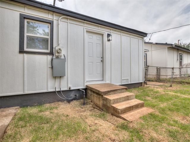 4029 SW 27th Street, Oklahoma City, OK 73108