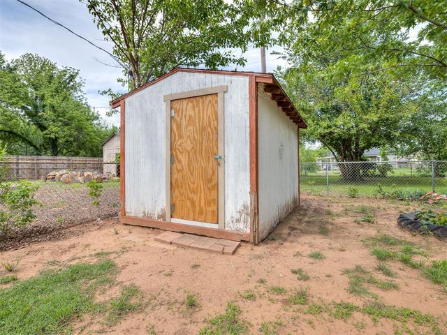 4029 SW 27th Street, Oklahoma City, OK 73108