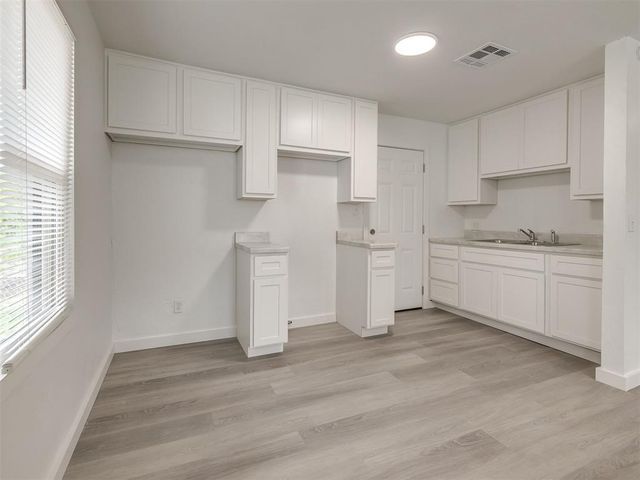 4029 SW 27th Street, Oklahoma City, OK 73108