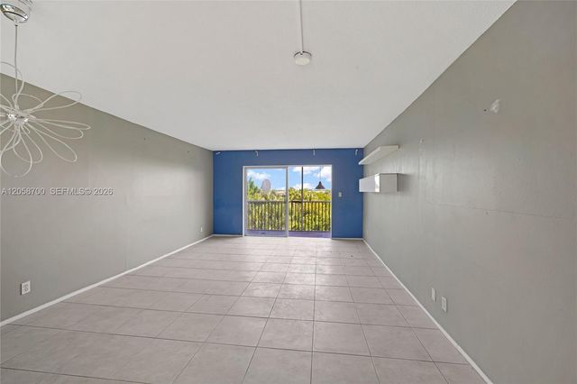 4800 Hillcrest Ln 402 402, Hollywood, FL 33021