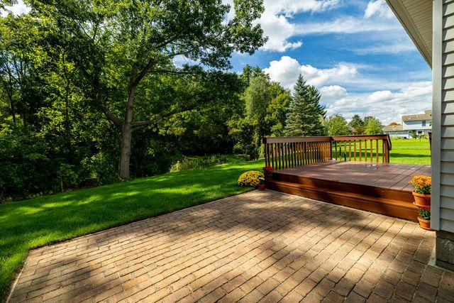 1414 Eastwood Circle, Saline, MI 48176