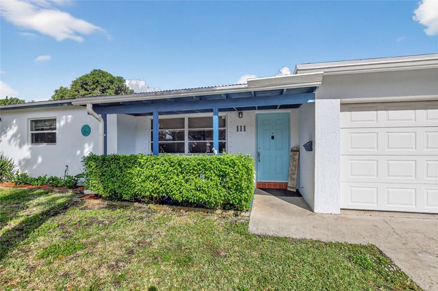 111 SE 14th Pl, Deerfield Beach, FL 33441
