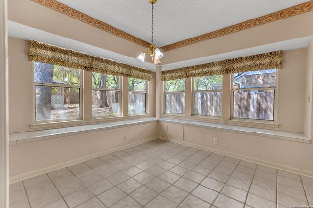 9702 Dove Shadow, San Antonio, TX 78230