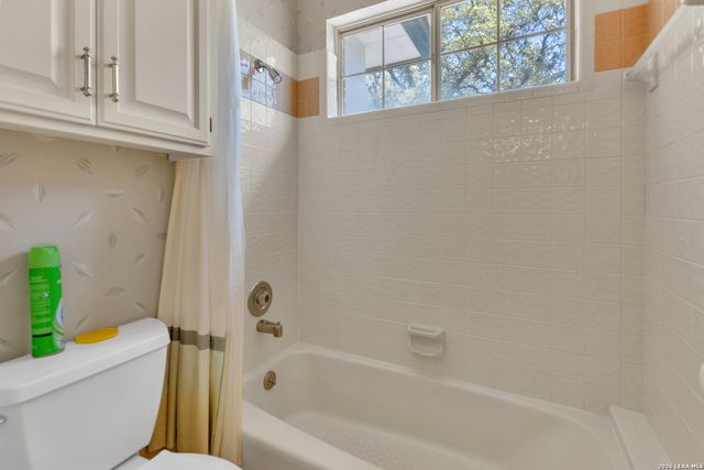 9702 Dove Shadow, San Antonio, TX 78230