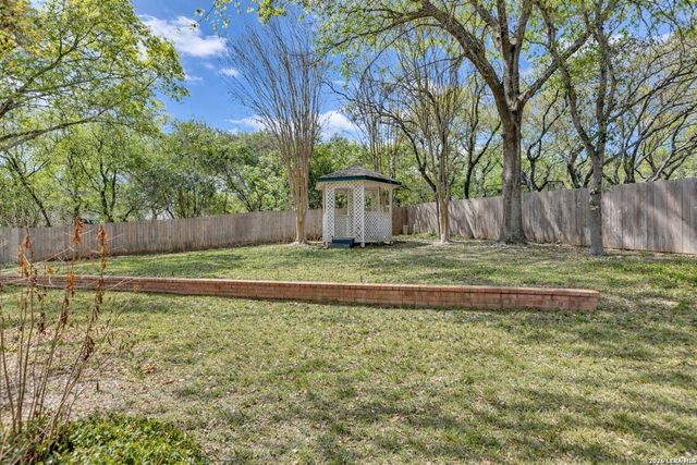 9702 Dove Shadow, San Antonio, TX 78230
