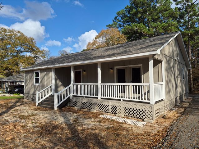 27 Deerfield Road, Huntsville, TX 77340