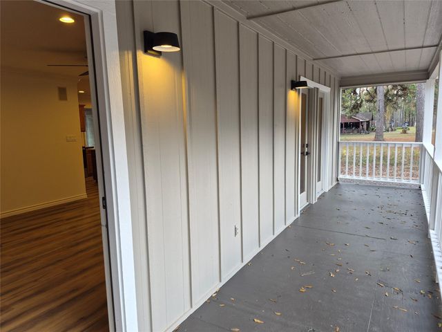 27 Deerfield Road, Huntsville, TX 77340