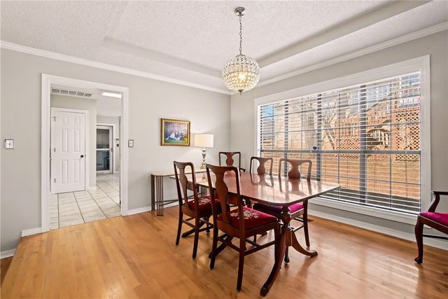 412 Oak Manor Circle, Springdale, AR 72764