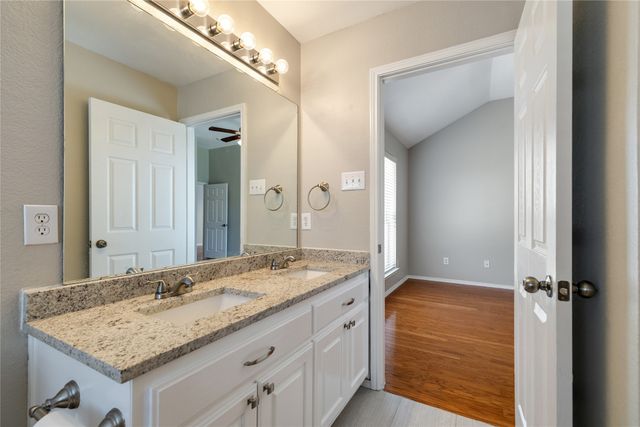 7229 Specklebelly Lane, Fort Worth, TX 76120