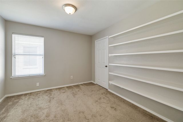 7229 Specklebelly Lane, Fort Worth, TX 76120