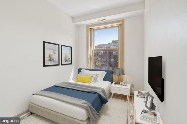 1621 W DIAMOND ST, Philadelphia, PA 19121