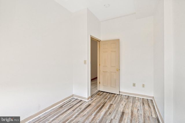 1621 W DIAMOND ST, Philadelphia, PA 19121