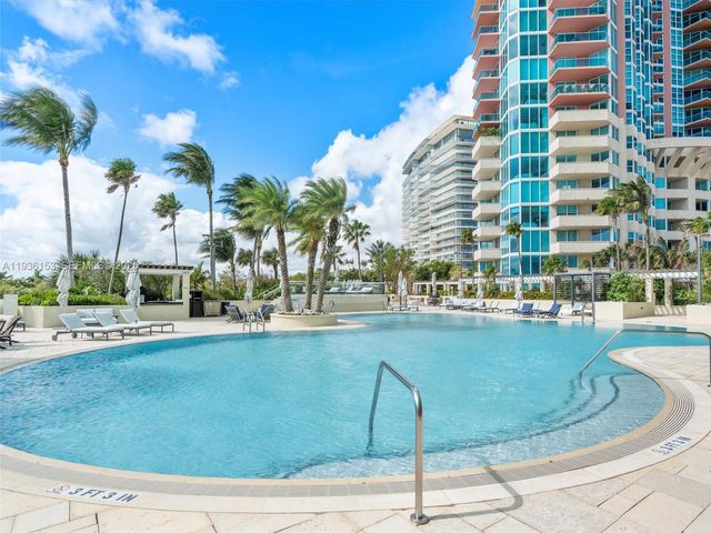 400 S Pointe Dr 2208, Miami Beach, FL 33139