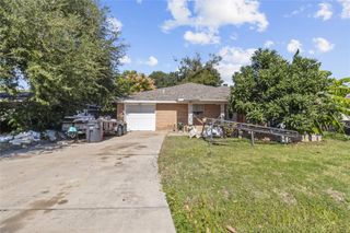 4911 Edfield Street, Houston, TX 77033