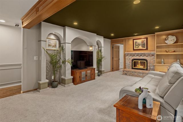 5920 228th Avenue NE, Redmond, WA 98053