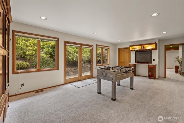 5920 228th Avenue NE, Redmond, WA 98053