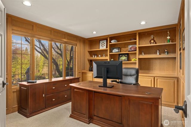 5920 228th Avenue NE, Redmond, WA 98053