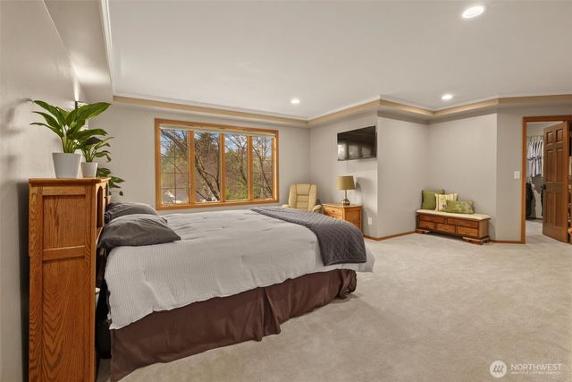 5920 228th Avenue NE, Redmond, WA 98053