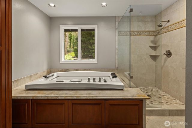 5920 228th Avenue NE, Redmond, WA 98053