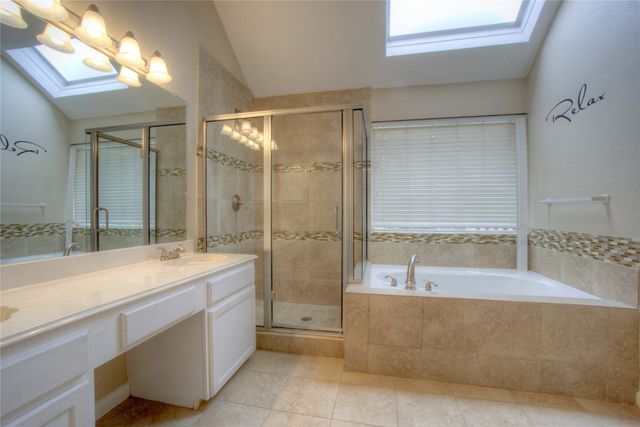 4221 Crestedge Lane, Carrollton, TX 75010