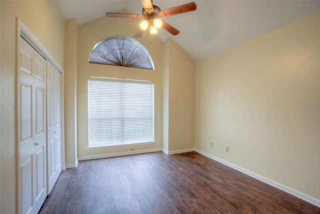 4221 Crestedge Lane, Carrollton, TX 75010