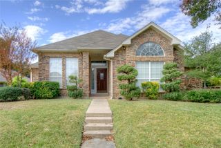4221 Crestedge Lane, Carrollton, TX 75010