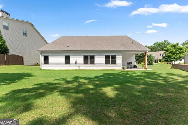 31 Lake Sydney Drive, Dawsonville, GA 30534