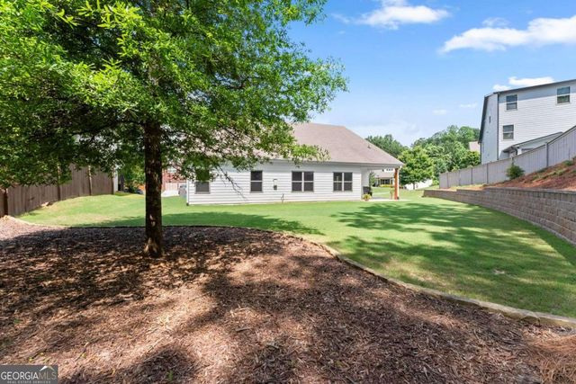 31 Lake Sydney Drive, Dawsonville, GA 30534