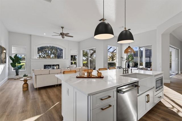 2571 DICK WILSON DRIVE, Sarasota, FL 34240