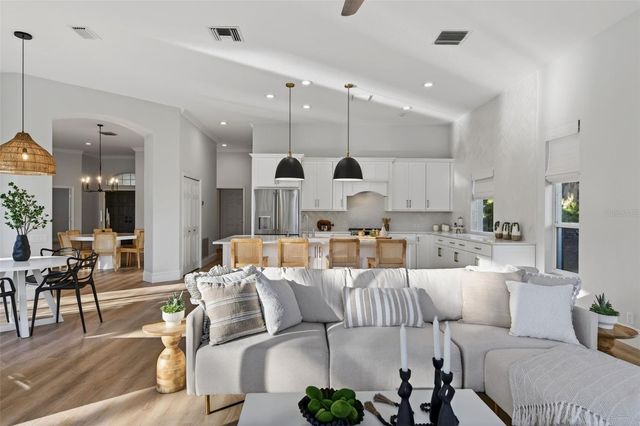 2571 DICK WILSON DRIVE, Sarasota, FL 34240