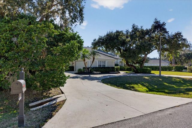 2571 DICK WILSON DRIVE, Sarasota, FL 34240