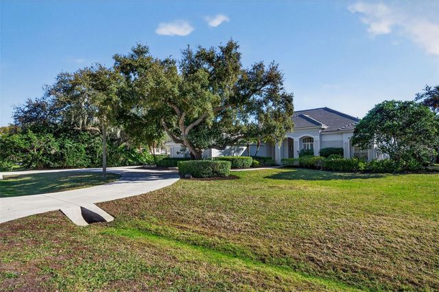 2571 DICK WILSON DRIVE, Sarasota, FL 34240