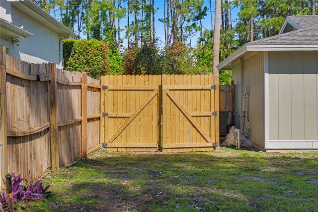 150 BROOKSIDE LANE, Palm Coast, FL 32137