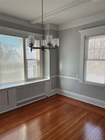 119 Lincoln Avenue, Eastchester, NY 10709