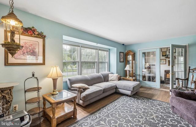 11 QUEENS LN, Hammonton, NJ 08037