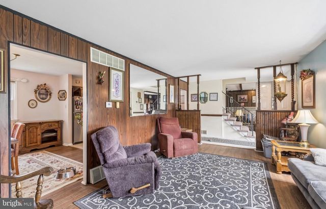 11 QUEENS LN, Hammonton, NJ 08037