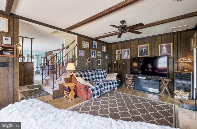 11 QUEENS LN, Hammonton, NJ 08037