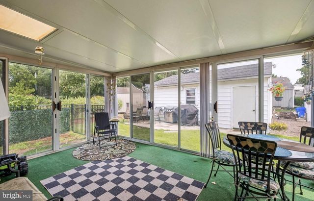 11 QUEENS LN, Hammonton, NJ 08037