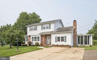 11 QUEENS LN, Hammonton, NJ 08037