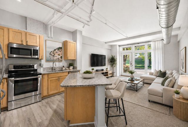 600 Broadway Avenue NW 118, Grand Rapids, MI 49504