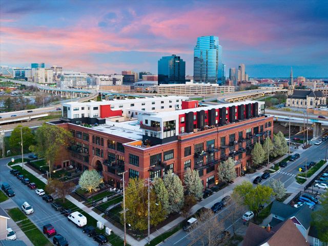 600 Broadway Avenue NW 118, Grand Rapids, MI 49504